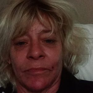 Meet your Posher, Debra